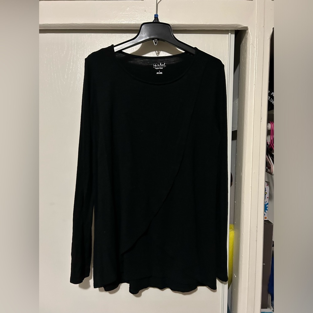Maternity/ nursing black long sleeve top